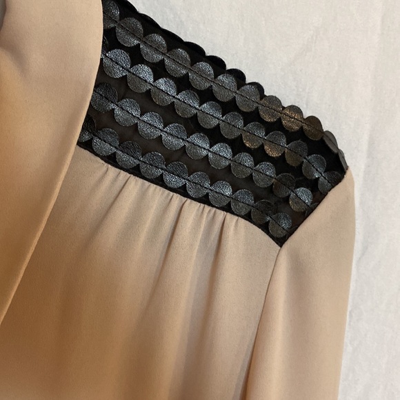 ✨ Forever 21 Top - Picture 3 of 6